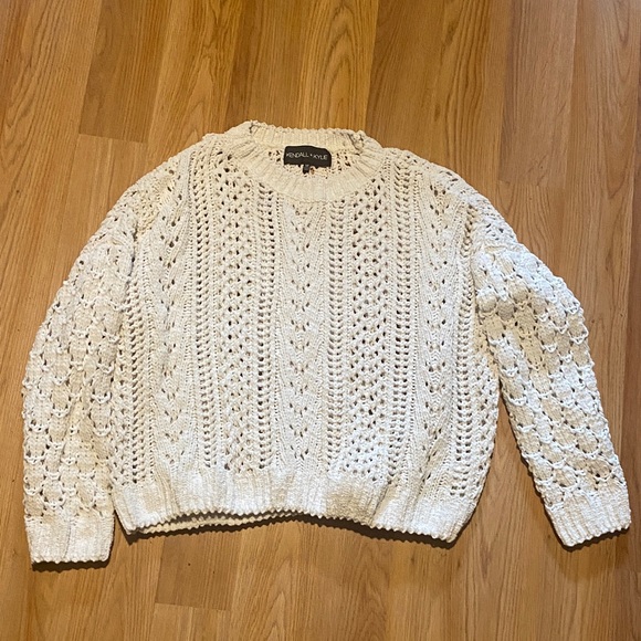 Kendall & Kylie Cream Knit Sweater - Picture 1 of 2